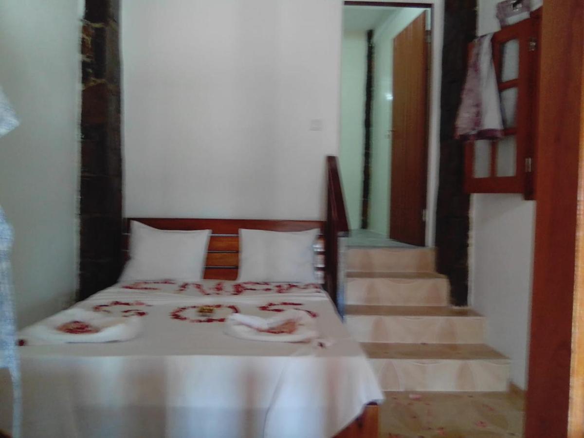 Domus Guesthouse Santana Exterior photo
